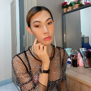 Meet your Posher, Donut